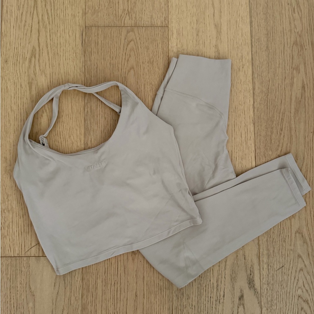 Women's Creamy Leggings and Top Set